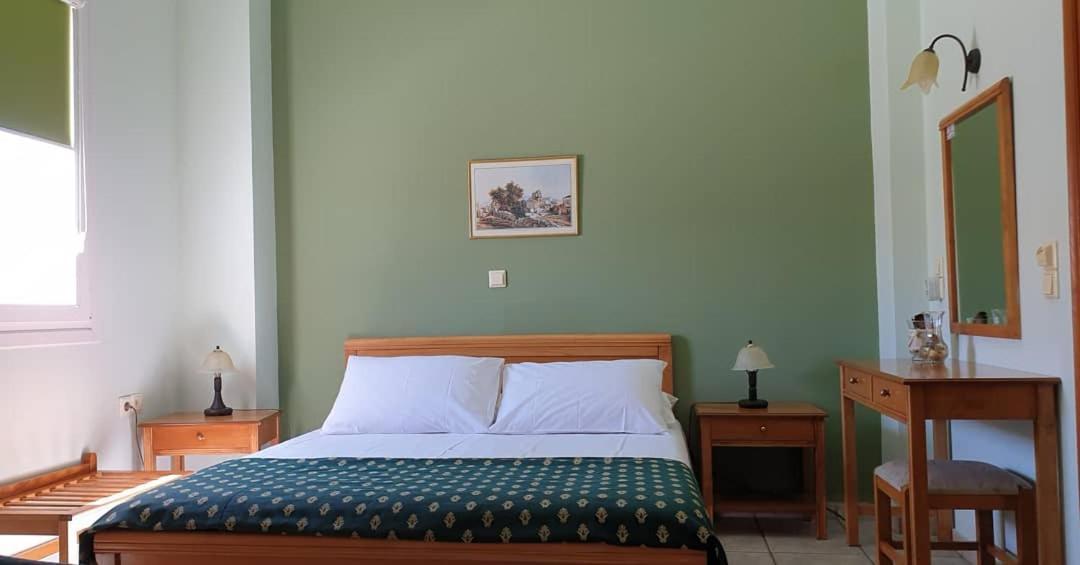 Zannikos Rooms Ermoupoli Exterior foto